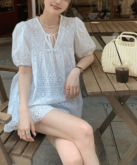 eyelet lace blouse　hm2920