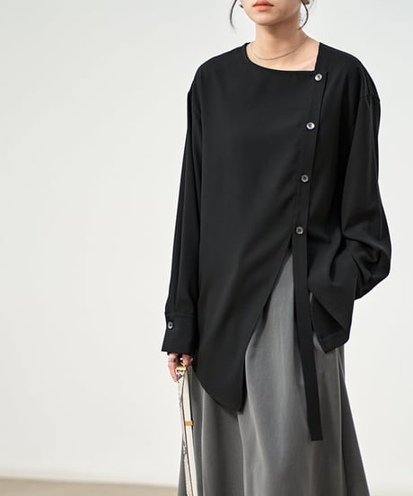 asymmetry button blouse　hm1965