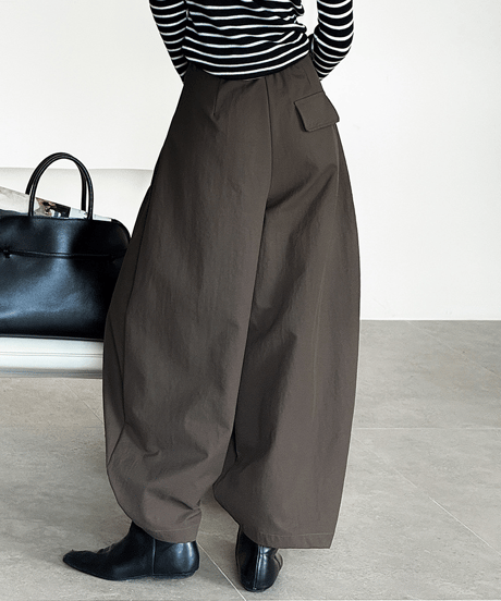 wide silhouette tuck pants / 4color　hm2765