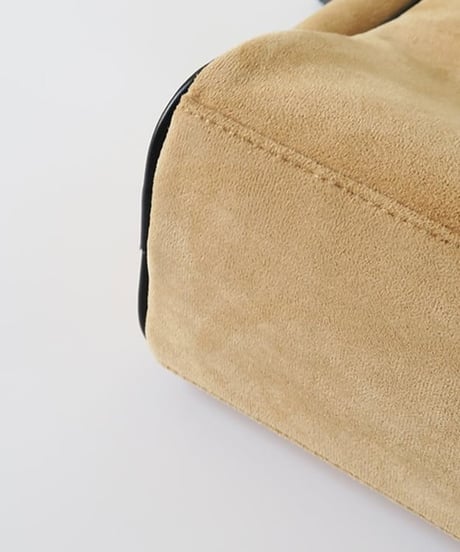 suede-like square zip bag　hm1988