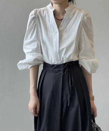 gathered puff sleeve shirt / 2color　hm1715