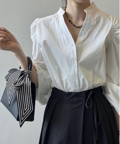 gathered puff sleeve shirt / 2color　hm1715