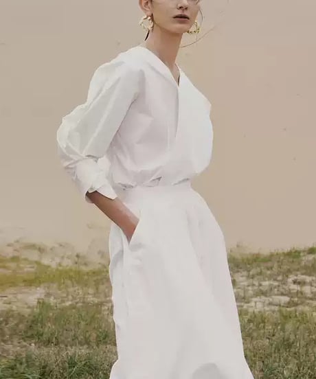 feminine v-neck blouse　hm1928