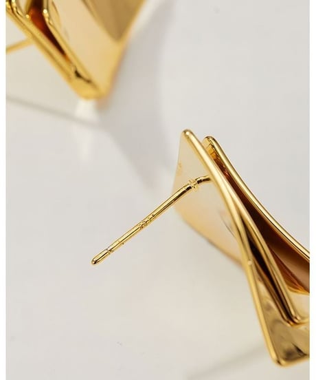 chunky square pierce / 2color　hm2364