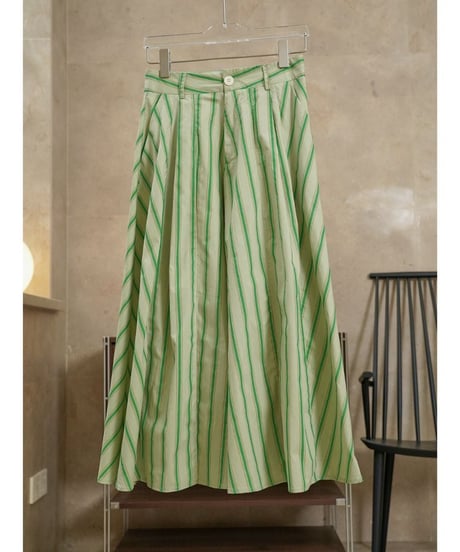 border relax skirt　hm2363