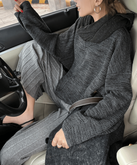 v-neck knit top / 2color　hm1129