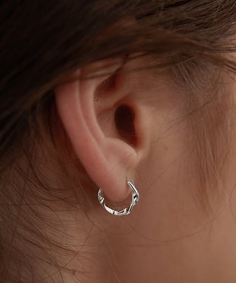 minimal hoop pierce / 2color　hm2376