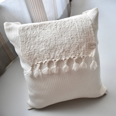 STORES クッションの検索結果