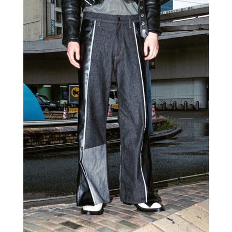 PATCHWORK FLARE DENIM 【BLACK】