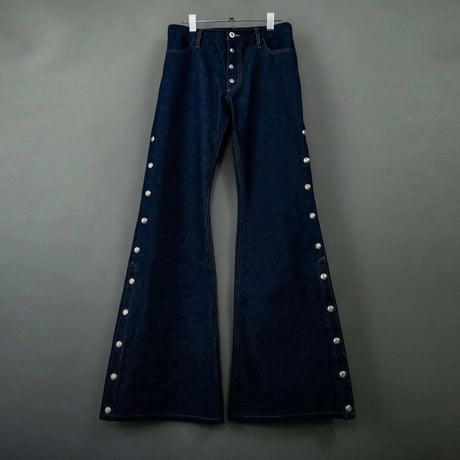 Side snap bell-bottom denim【Indigo】
