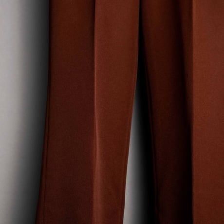 PINTUCK MEGA FLARE SLACKS 【BROWN】