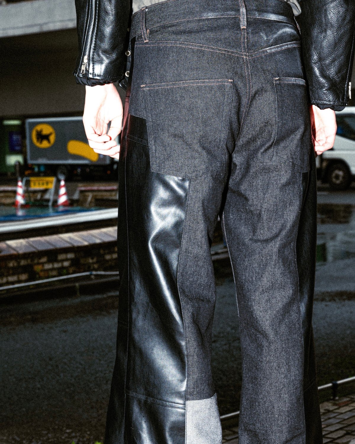 PATCHWORK FLARE DENIM 【BLACK】 | SHIKITARI