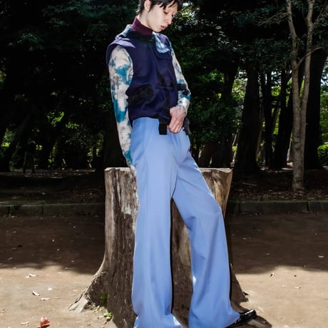 PINTUCK MEGA FLARE SLACKS 【BLUE】