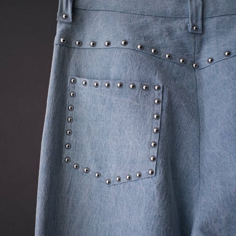 STUDDED DENIM PANTS【BLUE】