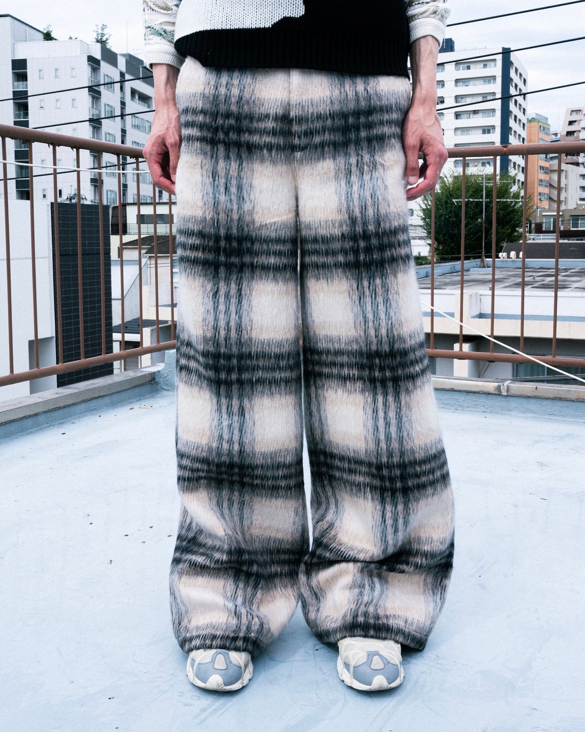 SHAGGY CHECK PANTS【BLACK】　SHIKITARI SHAGGY CHECK PANTS【BLACK】 | SHIKITARI