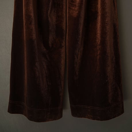 EMBROIDERY VELOUR WIDE PANTS【BROWN】