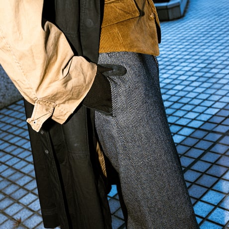 WIDE VOLUME HERRINGBONE PANTS【BEIGE】