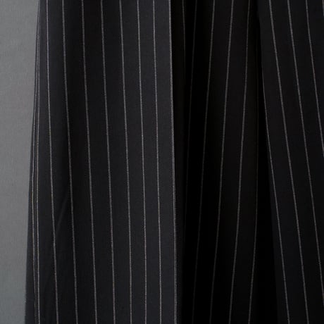 STRIPE FLARE SLACKS【BLACK】