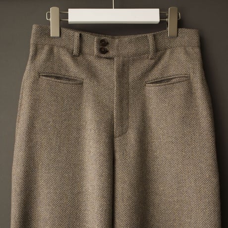 WIDE VOLUME HERRINGBONE PANTS【BEIGE】