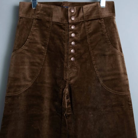 WIDE FLARE CORDUROY PANTS【BROWN】