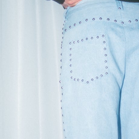 STUDDED DENIM PANTS【BLUE】
