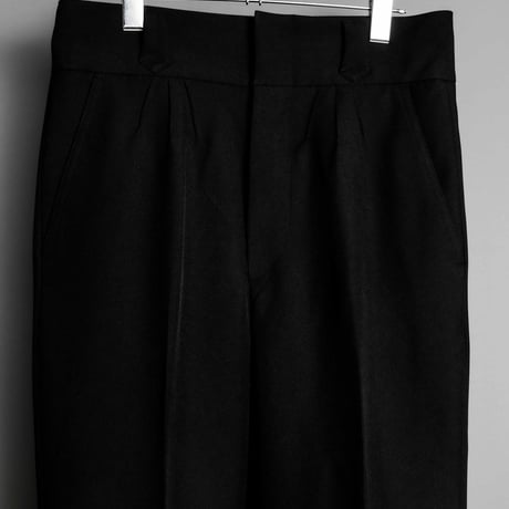 PINTUCK MEGA FLARE SLACKS 【BLACK】