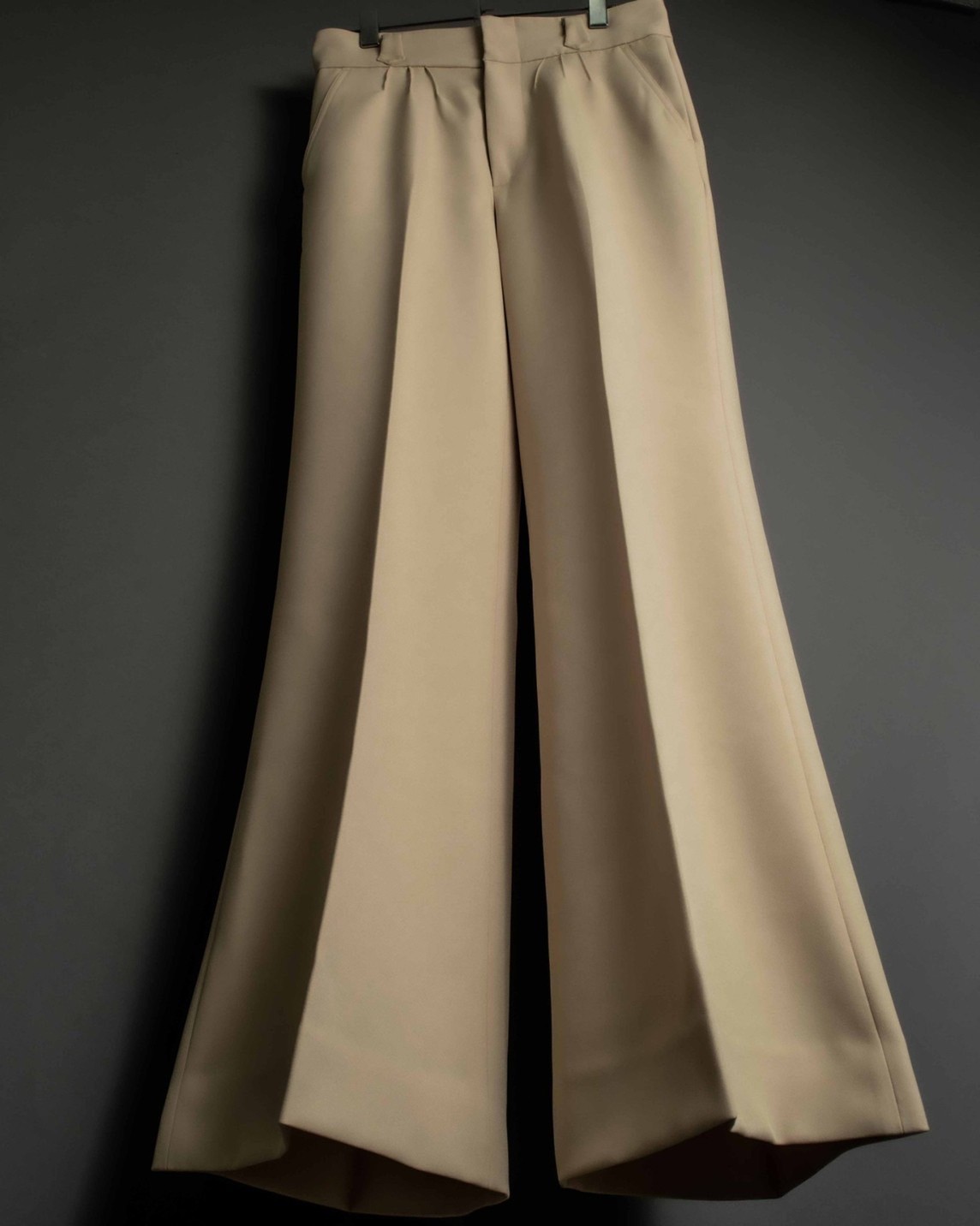 PINTUCK MEGA FLARE SLACKS 【BEIGE】 | SHIKITARI PINTUCK MEGA FLARE SLACKS 【BEIGE】 | SHIKITARI