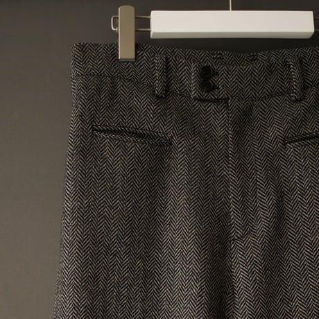 WIDE VOLUME HERRINGBONE PANTS【DARK GRAY】
