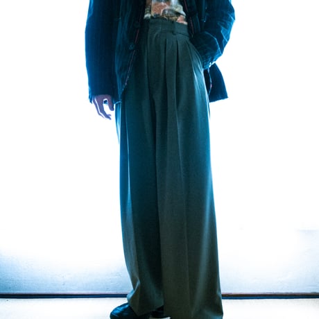 MIX TUCK DESIGN WIDE SLACKS【KAHKI】