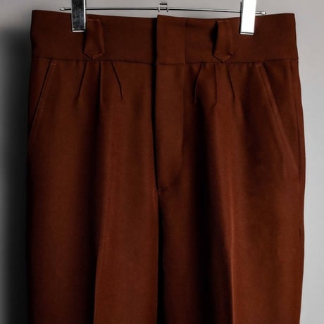 PINTUCK MEGA FLARE SLACKS 【BROWN】