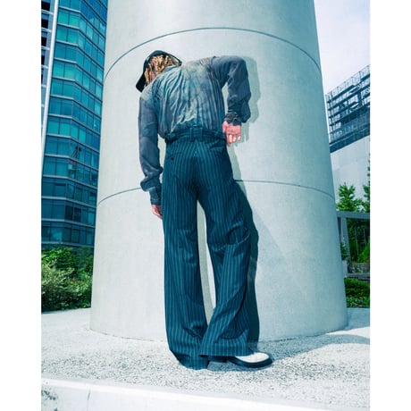 STRIPE FLARE SLACKS【GRAY】