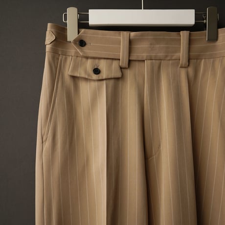 STRIPE FLARE SLACKS【BEIGE】
