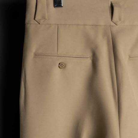 PINTUCK MEGA FLARE SLACKS 【BEIGE】