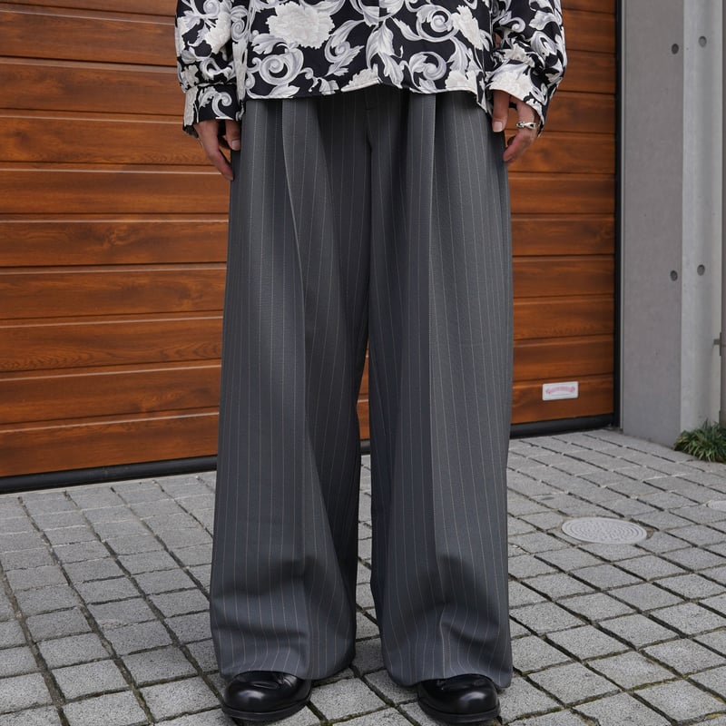 MIX TUCK DESIGN WIDE STRIPE SLACKS【BLACK】 | SHI MIX TUCK DESIGN WIDE STRIPE SLACKS【BLACK】 | SHI