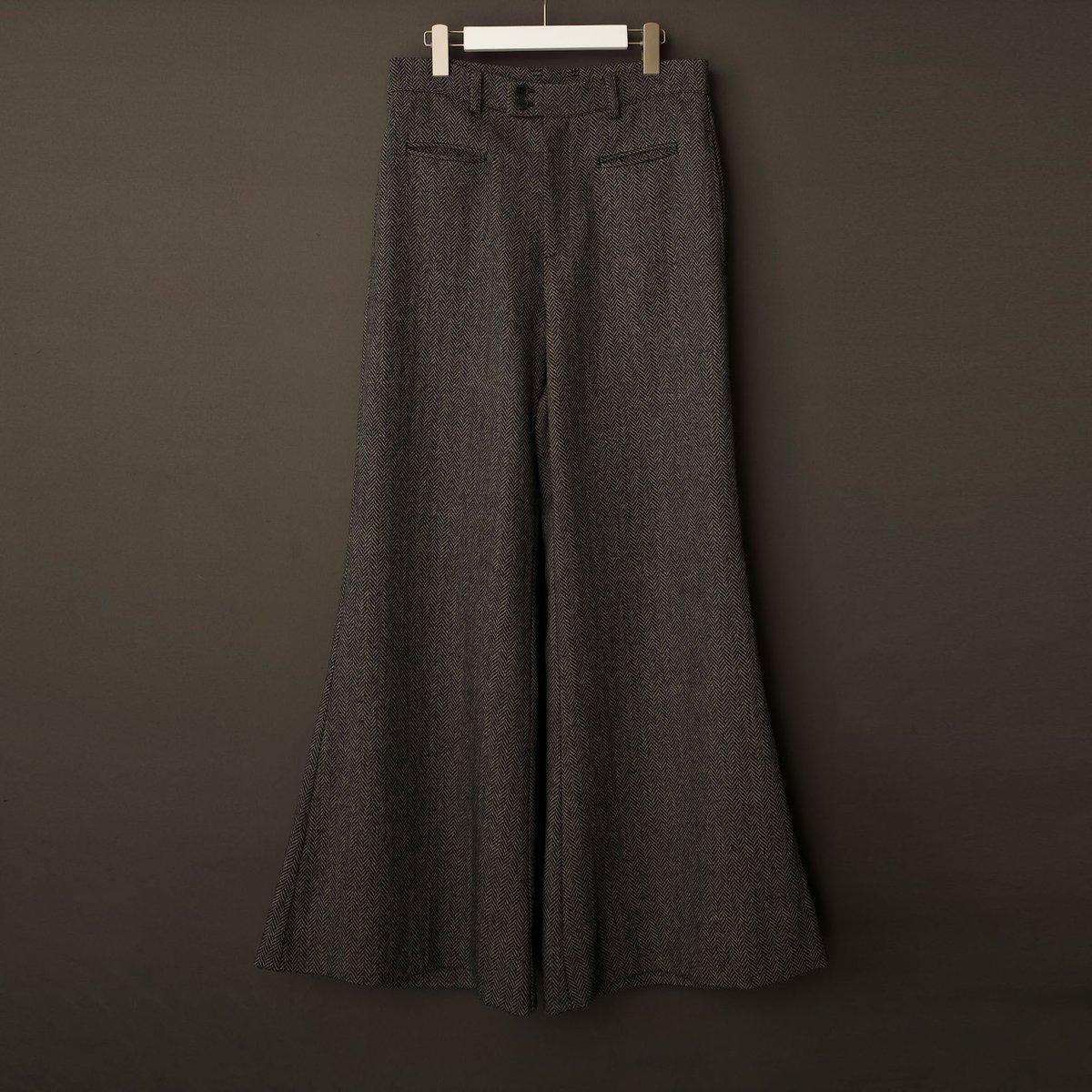 パンツ VAPORIZE / Herringbone Wide Slacks VAPORIZE / Herringbone Wide Slacks