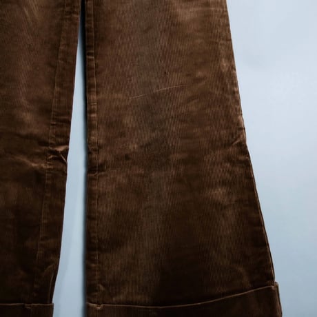 WIDE FLARE CORDUROY PANTS【BROWN】