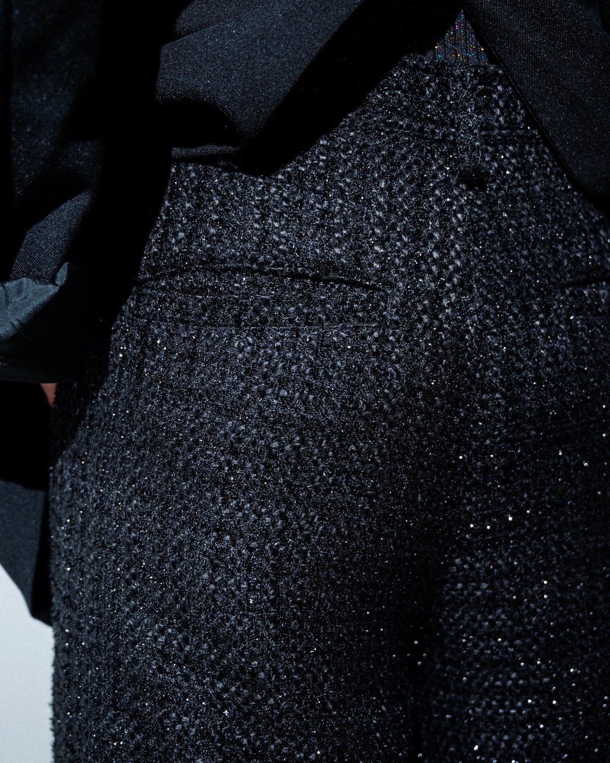 SPARKLE LAME TWEED PANTS【BLACK】 | SHIKITARI