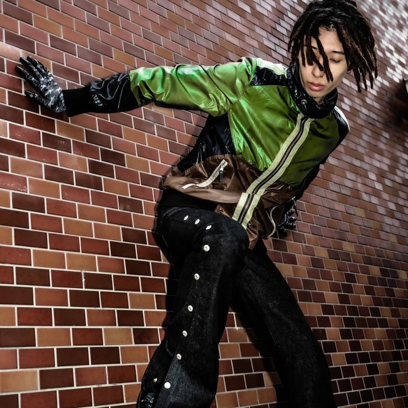 Side snap bell-bottom denim【Black】 | SHIKITARI