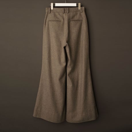 WIDE VOLUME HERRINGBONE PANTS【BEIGE】