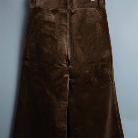 WIDE FLARE CORDUROY PANTS【BROWN】