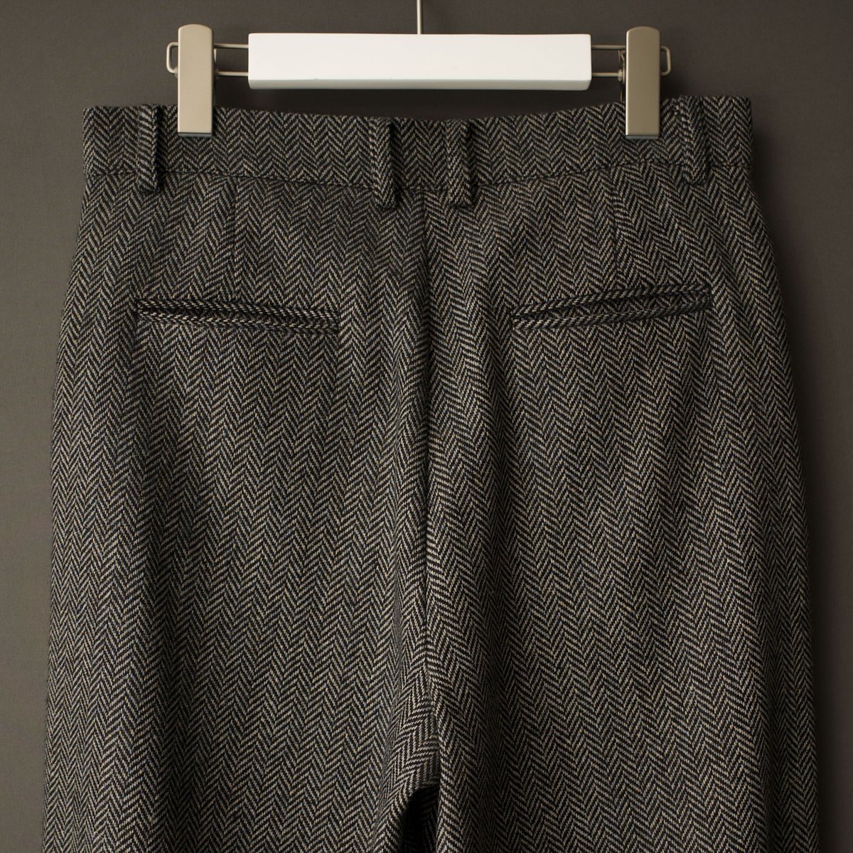 パンツ shikitari WIDE VOLUME HERRINGBONE PANTS fit=scale-down,w=1200