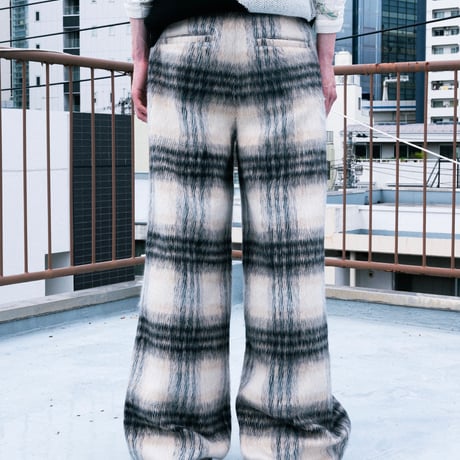 SHAGGY CHECK PANTS【BLACK】