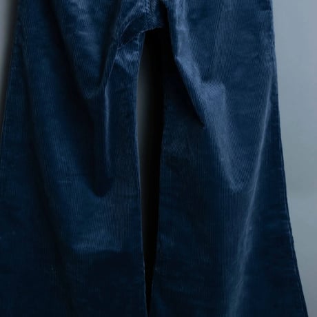WIDE FLARE CORDUROY PANTS【BLUE】