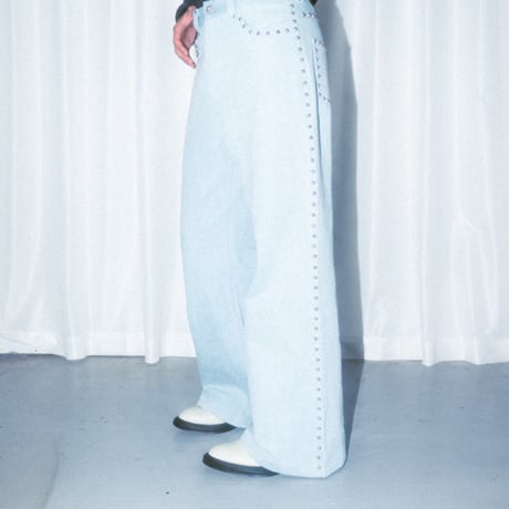 STUDDED DENIM PANTS【BLUE】