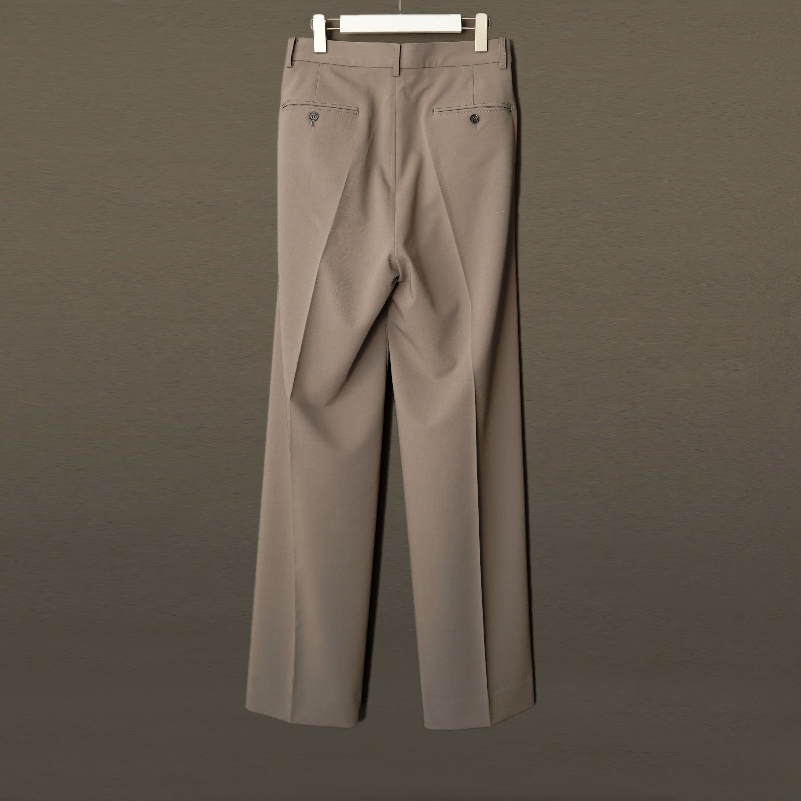 MIX TUCK DESIGN WIDE SLACKS【GRAY】 | SHIKITARI