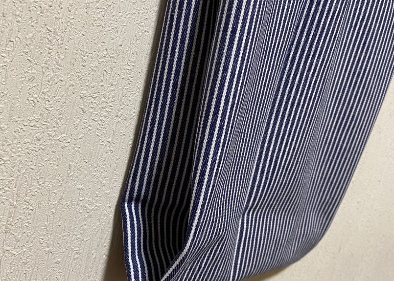 ネイビーのストライプバッグ（ロゴなし） | podena