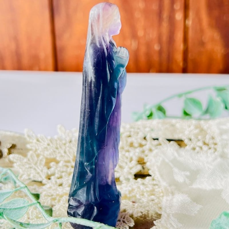 フローライトのマリアさま【C】 | 天然石と雑貨のお店 Angel's voice