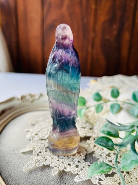 フローライトのマリアさま【A】 | 天然石と雑貨のお店 Angel's voice