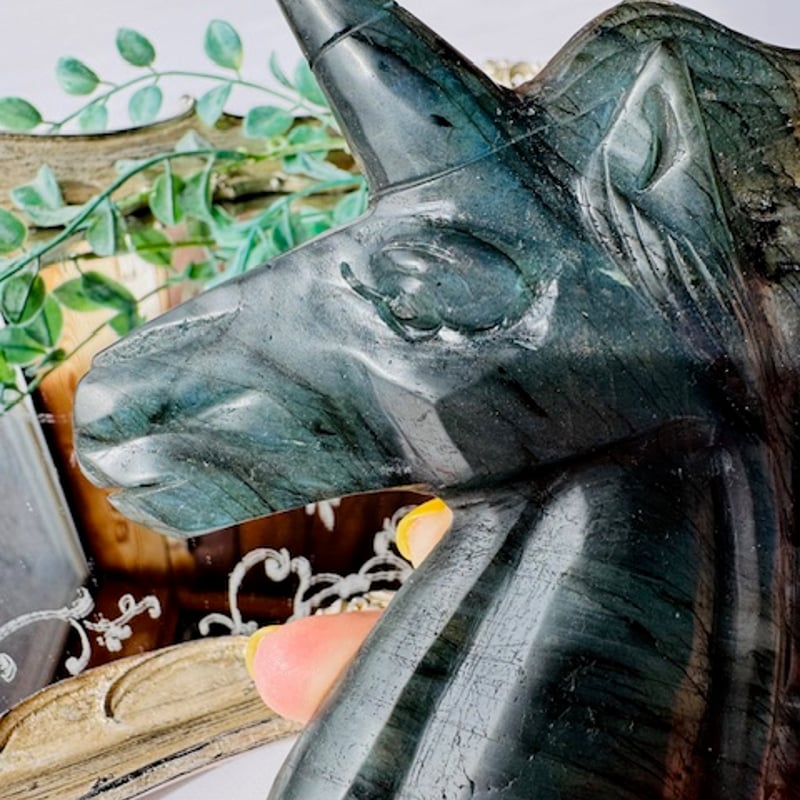 ラブラドライトのユニコーン | 天然石と雑貨のお店 Angel's voice