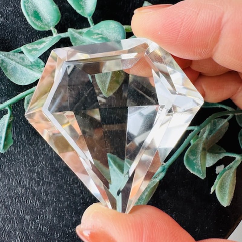 ダイヤモンド型水晶 | 天然石と雑貨のお店 Angel's voice